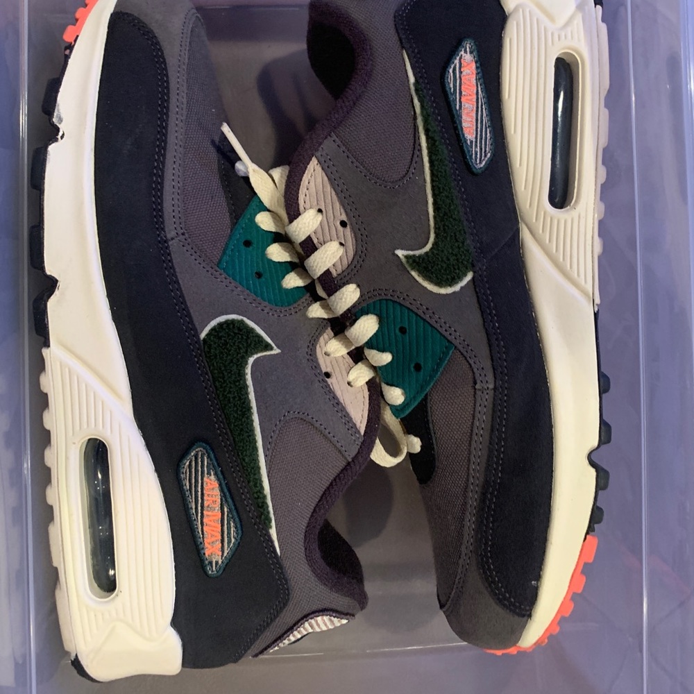 Air Max 90 Oil Grey Rainforest